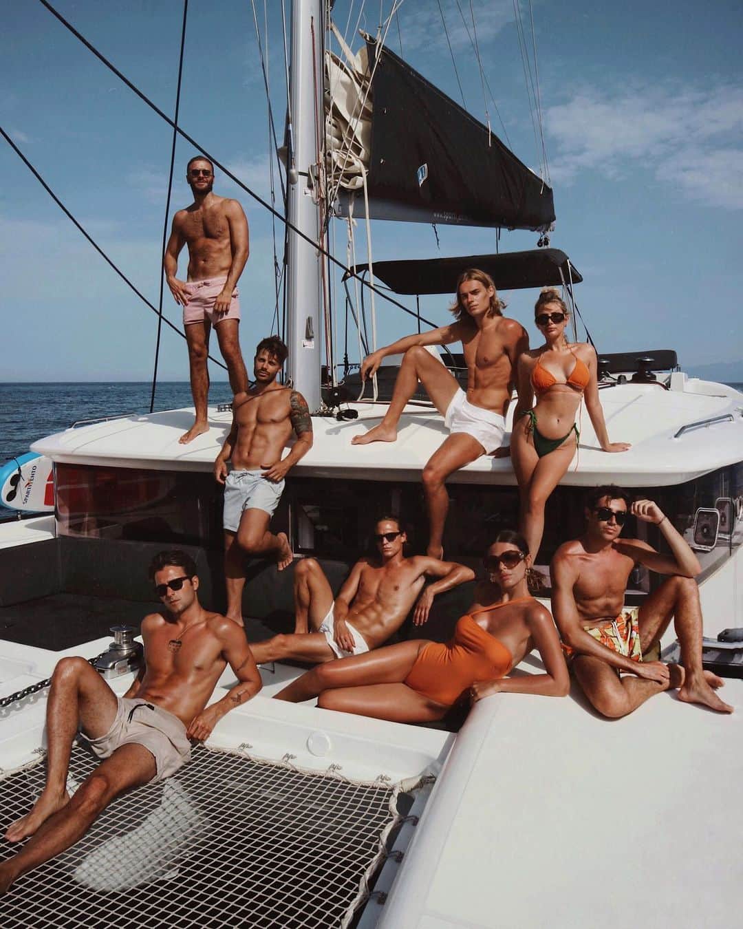 Ton Heukelsさんのインスタグラム写真 - (Ton HeukelsInstagram)「You would think after 8 years of modeling I’d know that I should keep my eyes open when someone takes my picture #27yearsofnima  @nimabenati @sailuxe_boat @spartivento_yachts」8月5日 23時55分 - therealtonheukels