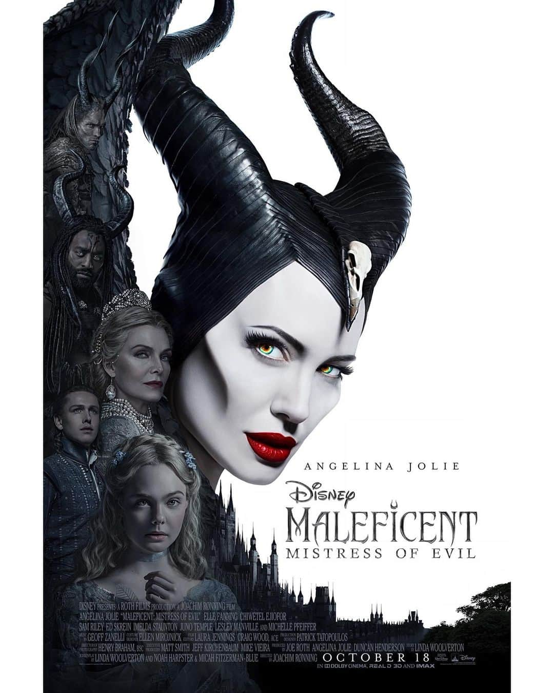 Walt Disney Studiosさんのインスタグラム写真 - (Walt Disney StudiosInstagram)「Check out the new poster for Disney’s #Maleficent: Mistress of Evil. In theaters October 18th!」8月6日 0時00分 - disneystudios