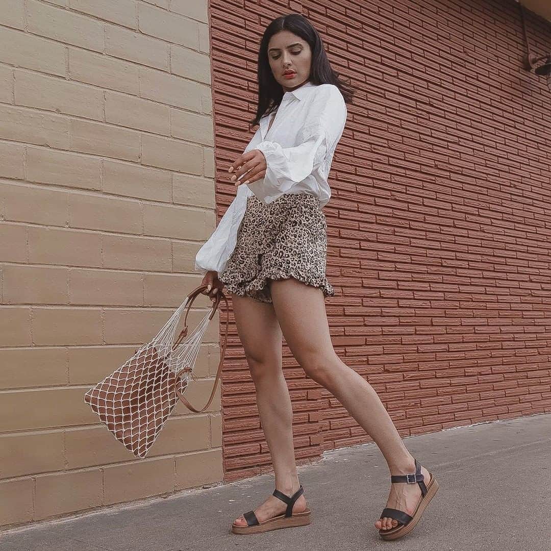 Macy'sさんのインスタグラム写真 - (Macy'sInstagram)「File under: Back-to-school looks that get all high marks. Take a cue from @stylexkavya & shop @macysbackstage for affordable, on-trend styles arriving every day.」8月6日 0時01分 - macys