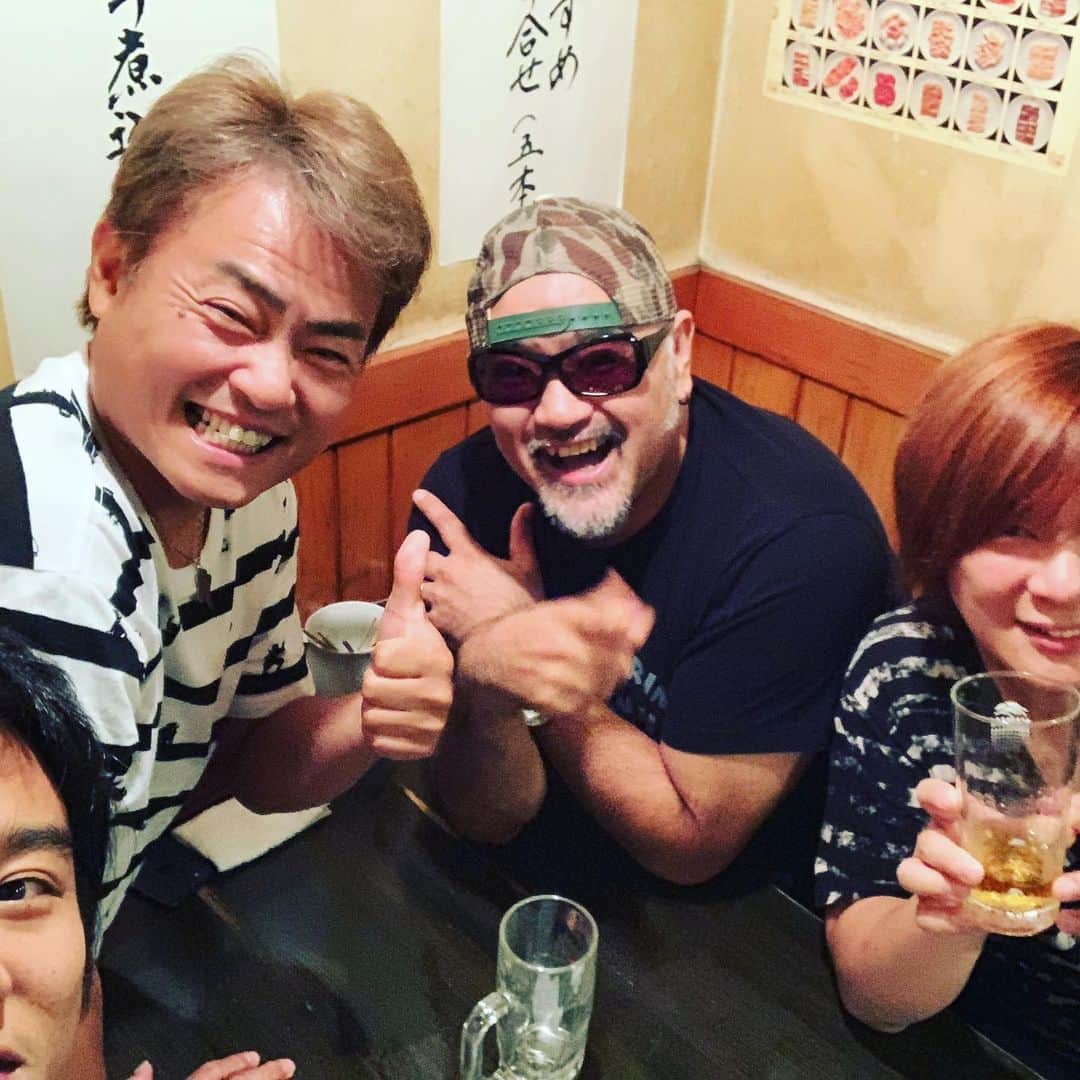 小田和奏さんのインスタグラム写真 - (小田和奏Instagram)「なんか普通に打ち合わせながら飲もうってだけっだったのに。  #ジョーさんいるし #ちゃんと話すべきとこは話しました #ジョーさんいるし」8月6日 1時24分 - kazusou