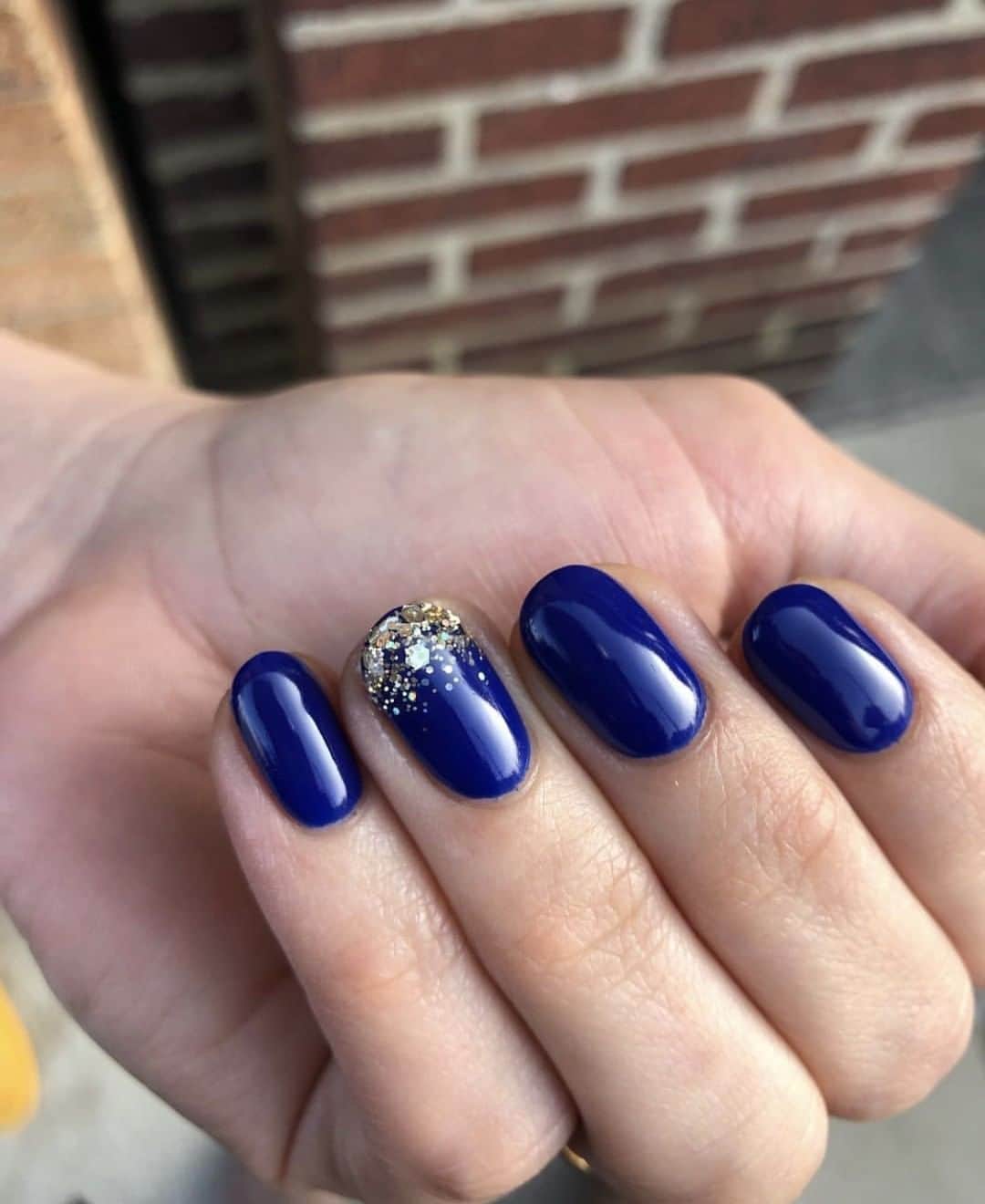 OPIさんのインスタグラム写真 - (OPIInstagram)「It's #ManiMonday! Treat yourself to a manicure today with this royal blue #OPIEursoEuro 💙 @blessedbykaty⁠ ⁠ #manicure #nailart #nailpolish #cute #nailswag #notd #mani #nailstagram #love」8月6日 1時42分 - opi