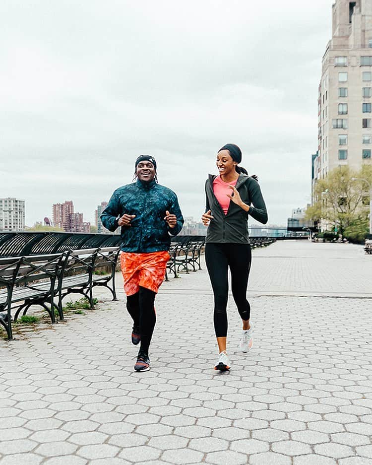 adidas Runningさんのインスタグラム写真 - (adidas RunningInstagram)「Watch @kingpush riff on how he found his way into rap and where he gets his creativity - all while running in #ULTRABOOST 19 with @MariaTaylor. Full episode on @adidas. ​ .​ #Run #Running #adidasRunning」8月6日 1時59分 - adidasrunning
