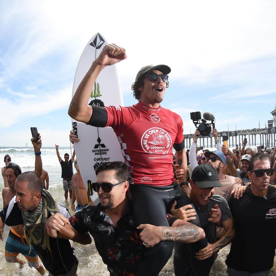 モンスターエナジーさんのインスタグラム写真 - (モンスターエナジーInstagram)「Congratulations to @yagodora, unleashing his aerial mastery and winning the #VansUSOpen of Surfing on its 25th anniversary in Huntington Beach, CA 🔥 #Surf #Surfing #MonsterEnergy」8月6日 3時08分 - monsterenergy