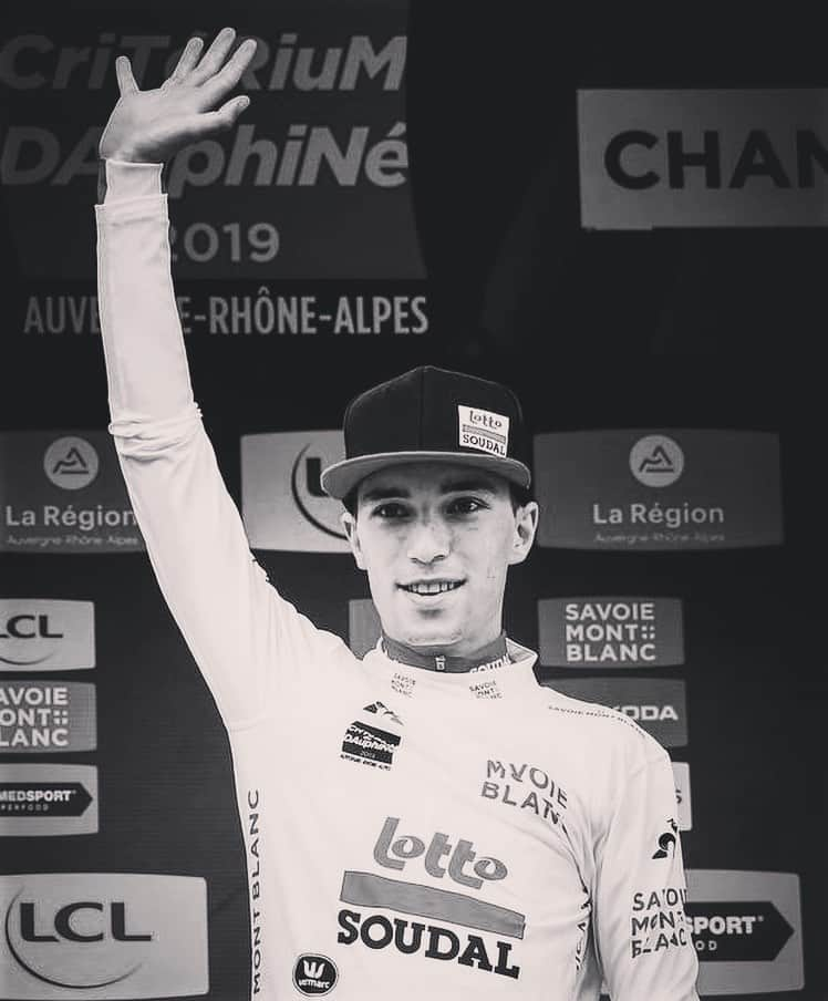 マーク・カヴェンディッシュさんのインスタグラム写真 - (マーク・カヴェンディッシュInstagram)「Such an incredibly sad day here in Poland and across the cycling world. To the family, friends and teammates of @bjorg.lambrecht, all our thoughts and sympathies are with you. Rest In Peace Bjorg. May your star continue to shine as brightly as it did in cycling.」8月6日 3時10分 - markcavendish