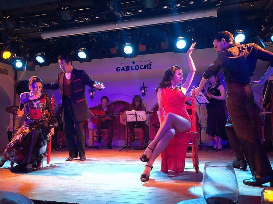 杉本彩さんのインスタグラム写真 - (杉本彩Instagram)「* 8月4日の Tango✖️Flamenco『Dos CARAS 〜もうひとりの私〜』にご来場くださいました皆さま、ありがとうございました🙏  おかげさまで無事に公演を終えることができました。  ご覧いただいた方から、大変ご好評をいただき、とても嬉しく思います😃  これからも自分らしい表現の世界を追求して、新たな創作にチャレンジしていきたいと思います✨  #tango #argentinetango  #flamenco #ガルロチ #タブラオフラメンコガルロチ  #入交恒子」8月6日 3時45分 - sugimoto_aya0719