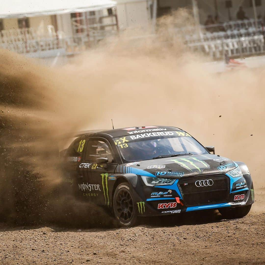 モンスターエナジーさんのインスタグラム写真 - (モンスターエナジーInstagram)「Congratulations to @andreasbakkerud on his #WorldRX of Canada victory! 🏆 With just a few stops left in the 2019 @fiaworldrx Championship series, Bakkerud’s win throws the title race wide open, making for an exciting finish to the year. #CanadaRX #Rallycross #Rally #MonsterEnergy | @therxcartel」8月6日 6時20分 - monsterenergy