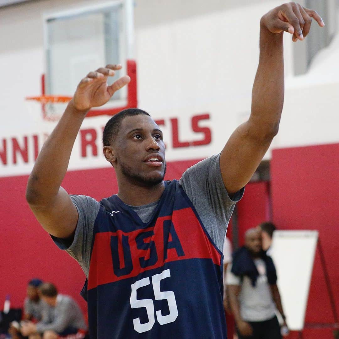 NBAさんのインスタグラム写真 - (NBAInstagram)「Some of the faces at Day 1 of #USABMNT training in Las Vegas!」8月6日 6時38分 - nba