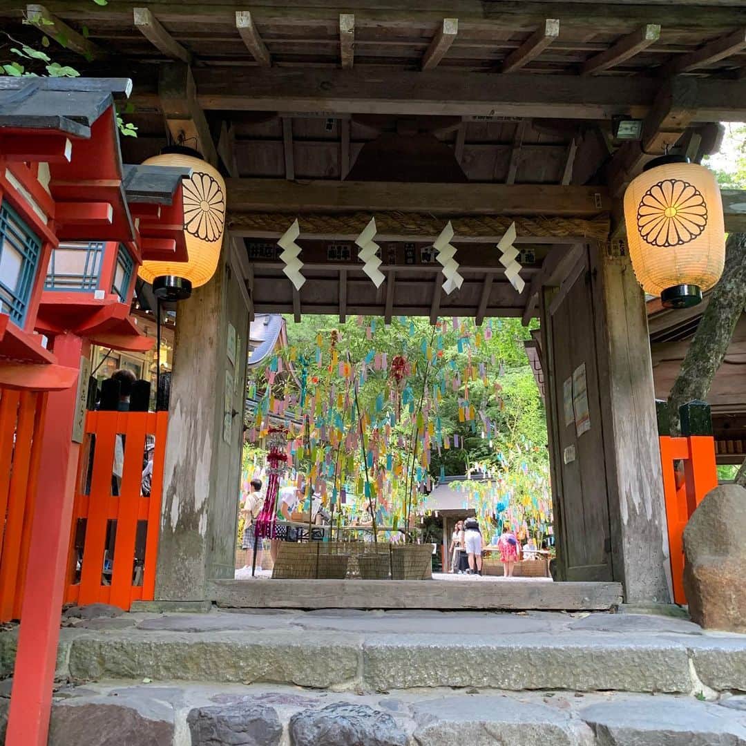 桜井奈々さんのインスタグラム写真 - (桜井奈々Instagram)「京都滞在３日目  暑すぎる京都の夏ですが、、毎年の恒例となると過ごし方を多少攻略しています。笑  とりあえず日中は、、山の方へ。。 貴船神社や鞍馬寺はやはり涼しい！！ 移動途中はカキ氷はさんでクールダウン♫  真夏の京都&滋賀 1週間満喫します！！ #夏休み#京都#滋賀#貴船神社#鞍馬寺 #カキ氷」8月6日 7時43分 - sakurai_nana7