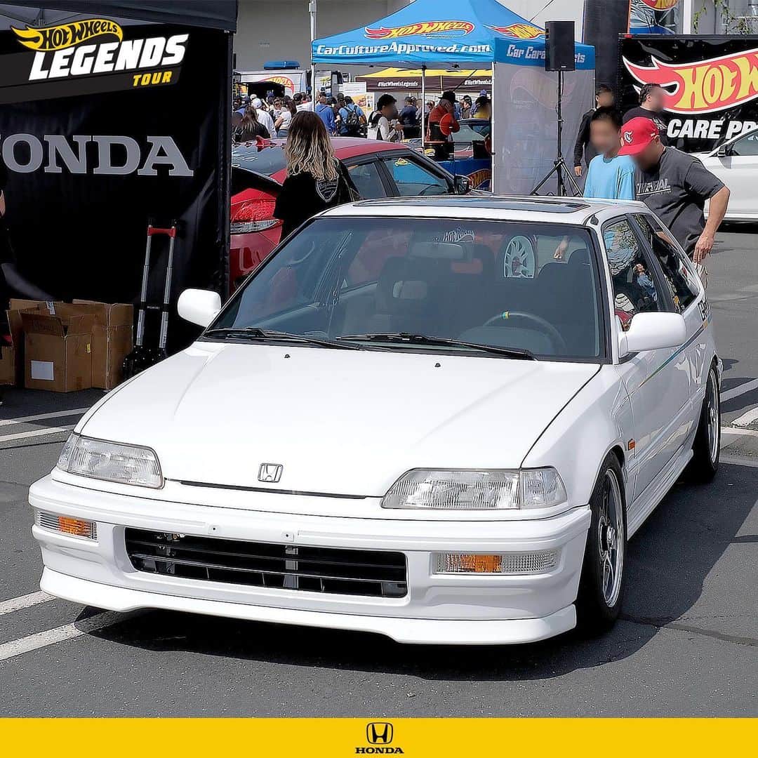 Hot Wheelsさんのインスタグラム写真 - (Hot WheelsInstagram)「When it comes to tuners, @honda owners know exactly how to keep their cars performing in tip-top shape. 🏁 Check out some of our top cars and tuners from our #HotWheelsLegends tour! . . . #HondaPartner #Honda #CarsOfInstagram」8月6日 8時02分 - hotwheelsofficial
