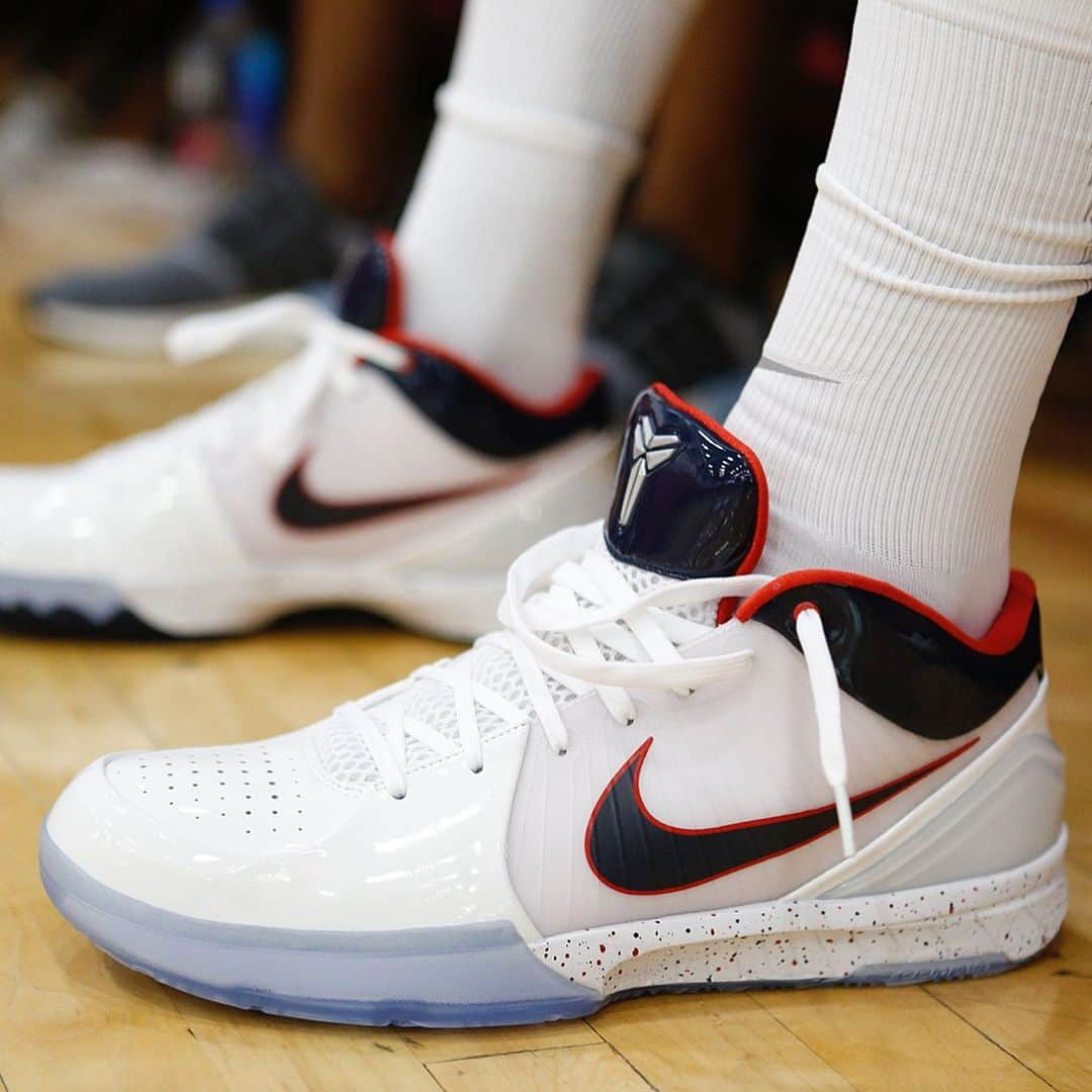 NBAさんのインスタグラム写真 - (NBAInstagram)「Who had your fave #NBAKicks at @usabasketball #USABMNT practice in Las Vegas today??」8月6日 9時01分 - nba