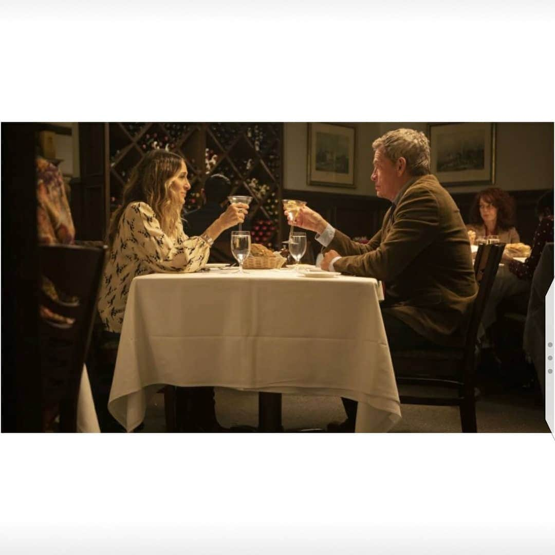 サラ・ジェシカ・パーカーさんのインスタグラム写真 - (サラ・ジェシカ・パーカーInstagram)「@divorceonhbo  February 24th, 2015- March 11th, 2019 Concluding tonight 10p on @hbo Along with my brilliant sparring partner came the following who made every day on set like a master class in acting.  @theofficialsuperstar @taliabalsam  @itsbeckinewton  #tracyletts  @kesslerkilgore  @sterlingj123  And sometimes @amysedaris  There were extraordinary DP's, Directors, showrunners, writers, costume designers,  hair and makeup teams, dolly grips, electricians, production designers, onset costumers, sound mixers, boom operators, riggers, teamsters, carpenter's,  Onset painters, greensmen/women, caterers, crafty teams, producers,  grips, post production teams, on set photographers, my producing partners at Pretty Matches Productions, music supervisors, and endless talented actors who came in for a day, a week, 2 episodes or 4 lines, women and men and buckets of talent who all made the day fun, surprising, challeging and time well spent. Of course our audiences. Forever in gratitude. And @HBO who gave me a home. Again. X, SJ」8月6日 9時22分 - sarahjessicaparker