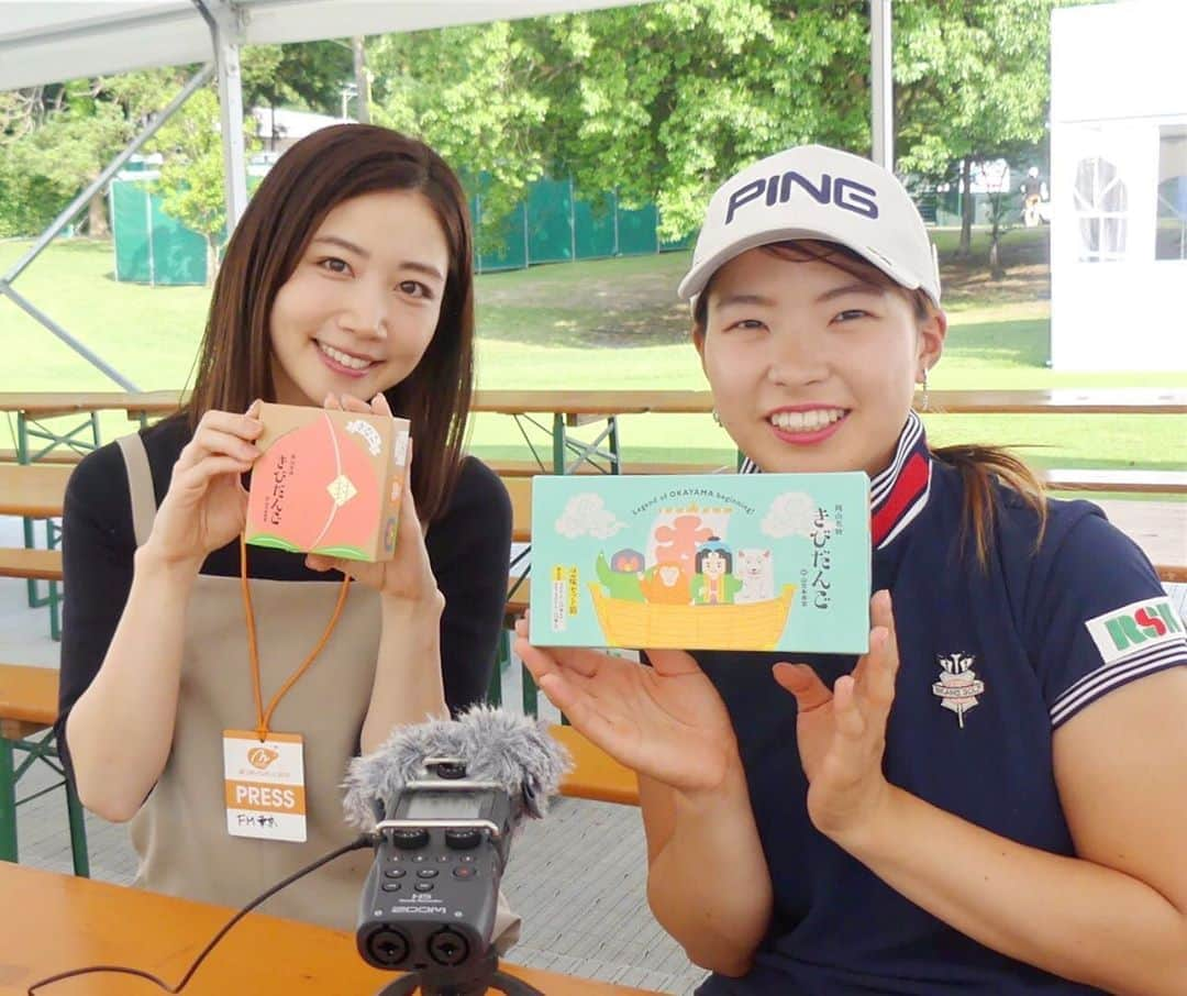 夏目愛美さんのインスタグラム写真 - (夏目愛美Instagram)「♡ 渋野プロ、全英女子オープン優勝！！ 本当におめでとうございます！！！！ いつも笑顔いっぱいで子供達にもとっても優しい渋野プロ。 これからも応援しています📣 #渋野日向子 #全英女子オープン #golf #golfstagram #ゴルフ #女子プロゴルファー #pinggolf #instagood #instalike #like4like #岡山 #お土産 #きびだんご #ごちそうさまでした❤️」8月6日 9時46分 - manami_natsume