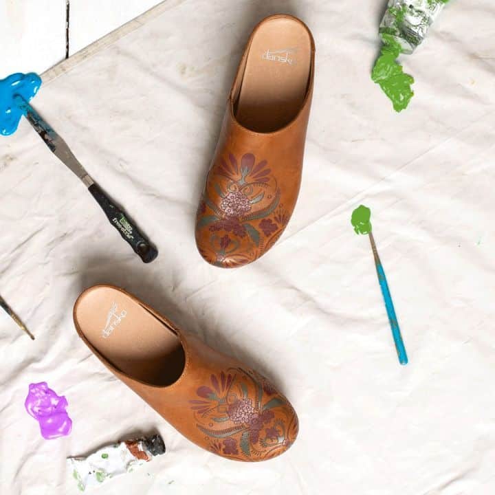 のインスタグラム：「Grab a paintbrush and let’s Gogh. shop Brenda now at the link in the bio.」