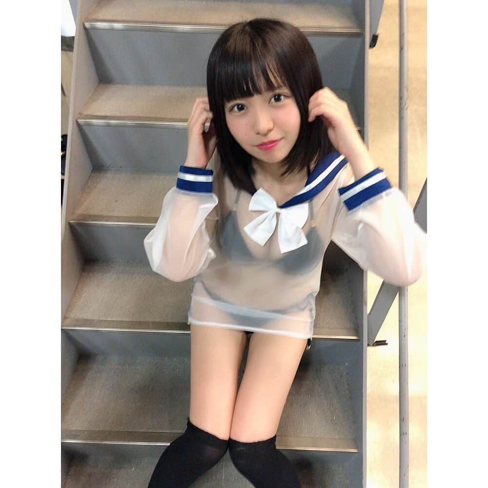 朝倉ゆりさんのインスタグラム写真 - (朝倉ゆりInstagram)「透けセーラー服💋 #TGIF の #水着 👙 ． #グラビア #グラビアアイドル #アイドル #エラバレシ #cute #ちょうどeカップ #model #idol #gravure #그라비아 #아이돌 #모델 #扎心了 #예뻐요 #可愛 #晚上好 #早上好 #swimwear #red #泳装 #求关注 #sexy #セーラー服 #Sailor #Sailorsuit」8月6日 10時30分 - eb_loverinko