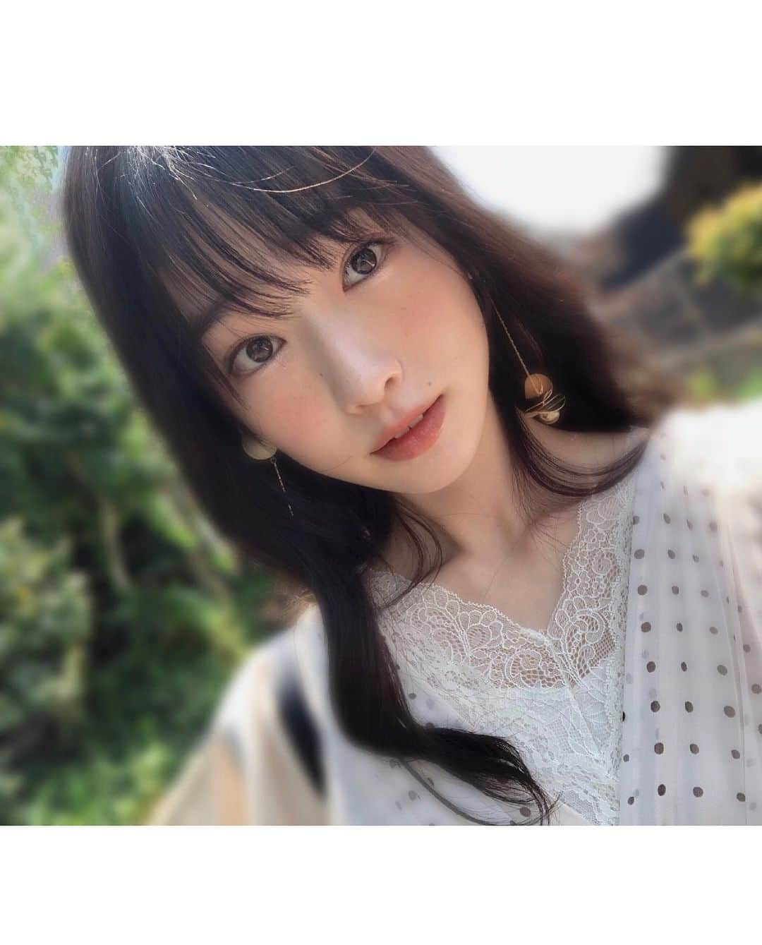 髙橋ひかるさんのインスタグラム写真 - (髙橋ひかるInstagram)「. 🦋👂⚖を選んでます #暗号 わかるかな？ まず暗号になってるのかな？笑 わかったら凄いです、、 . . . #ヘアスタイル  #料理 #ショッピング 🍳」8月6日 10時49分 - hikaru_takahashi_official