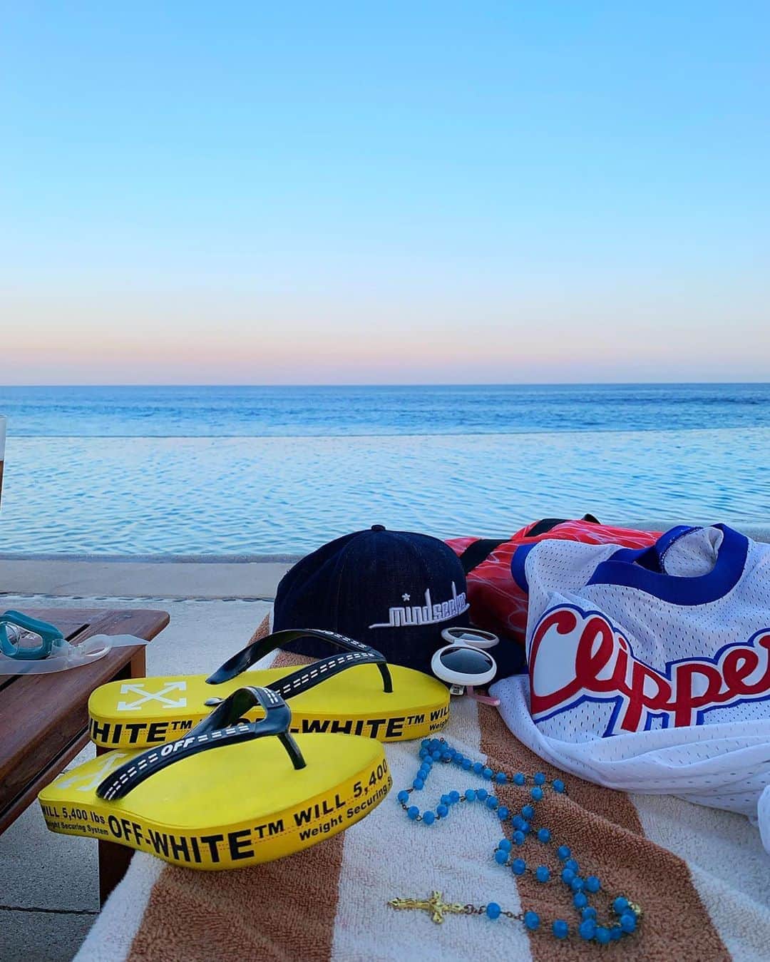 高木琢也さんのインスタグラム写真 - (高木琢也Instagram)「ロスカボスの色きゃわ🥺❤️ #ocean #pool #rosario @convoy_dog  #trip #🇲🇽」8月6日 12時14分 - takagi_ocean