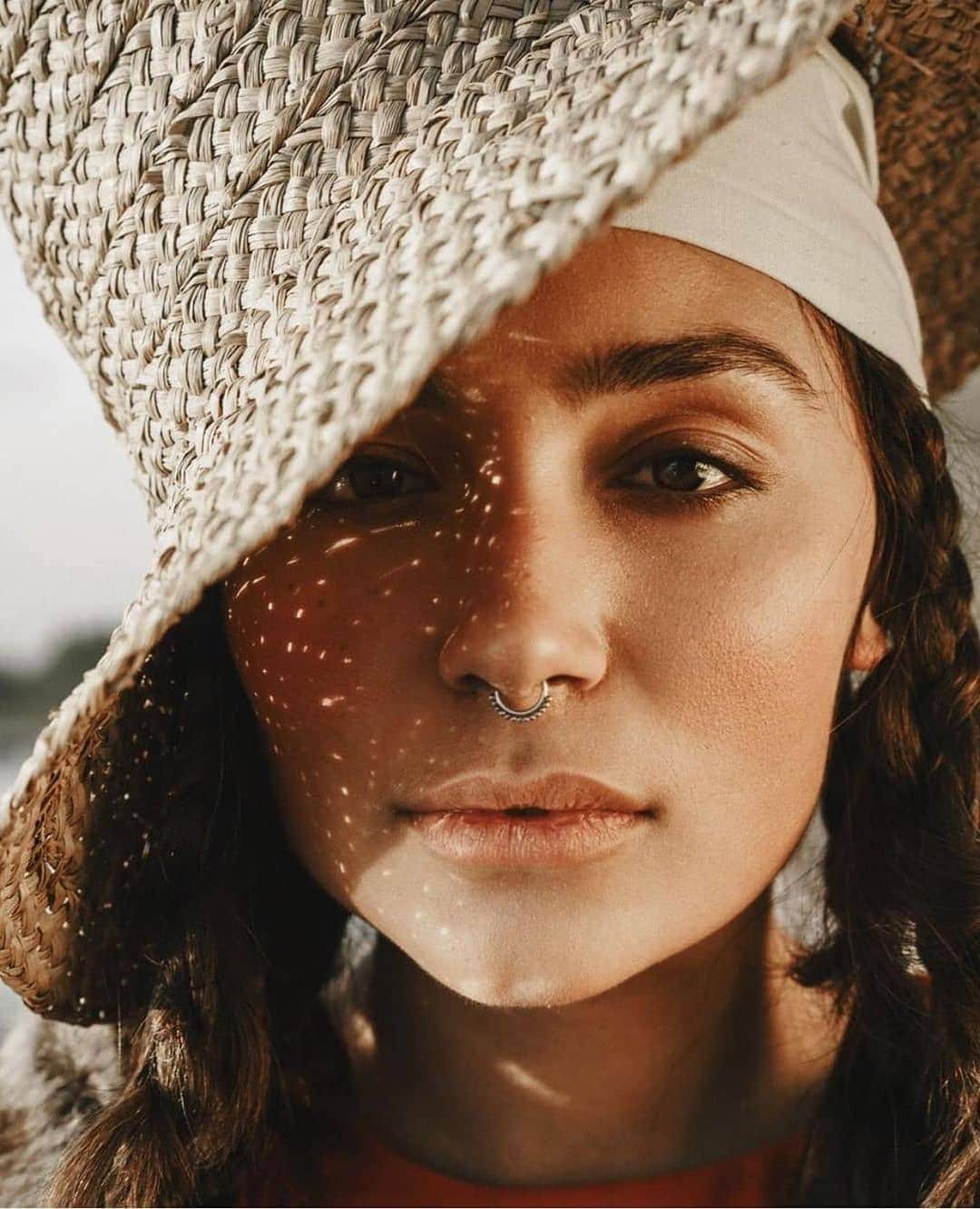 Nature|Folk|Portrait|Videoのインスタグラム：「━━━━━━━━━━━━━━━━━━━ Photo by @ozerov_photo  Model by @karina.kitt  Congratulations!  Selection by @gulperi_karademir ━━━━━━━━━━━━━━━━━━━ Team #ig_mood @unsalsicilli @humanistanbul @gizemparlak_ @emili35 @hakancgrn @gulumsedunya @semihcevval @gulperi_karademir @celilbezeng ━━━━━━━━━━━━━━━━━━━ Community @moodcommunity General Tag #moodcommunity ━━━━━━━━━━━━━━━━━━━ #ig_pics_ozerov_photo」