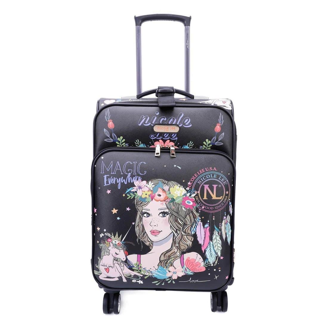 ニコールリーさんのインスタグラム写真 - (ニコールリーInstagram)「💙Travel with ease and in style with The Nicole Lee 4 wheeler 20" luggage. 💙  #nicoleleeusa #nicolelee #nicoleleeEspaña #nllook #luggage」9月4日 9時25分 - nicoleleeusa