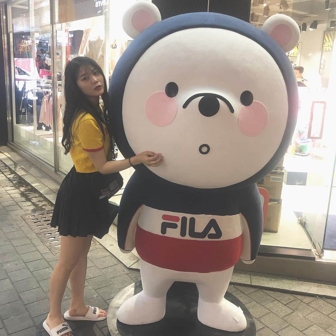 のインスタグラム：「たまらん可愛かった、、💜 . . #fila #korea #ootd #yuisa」