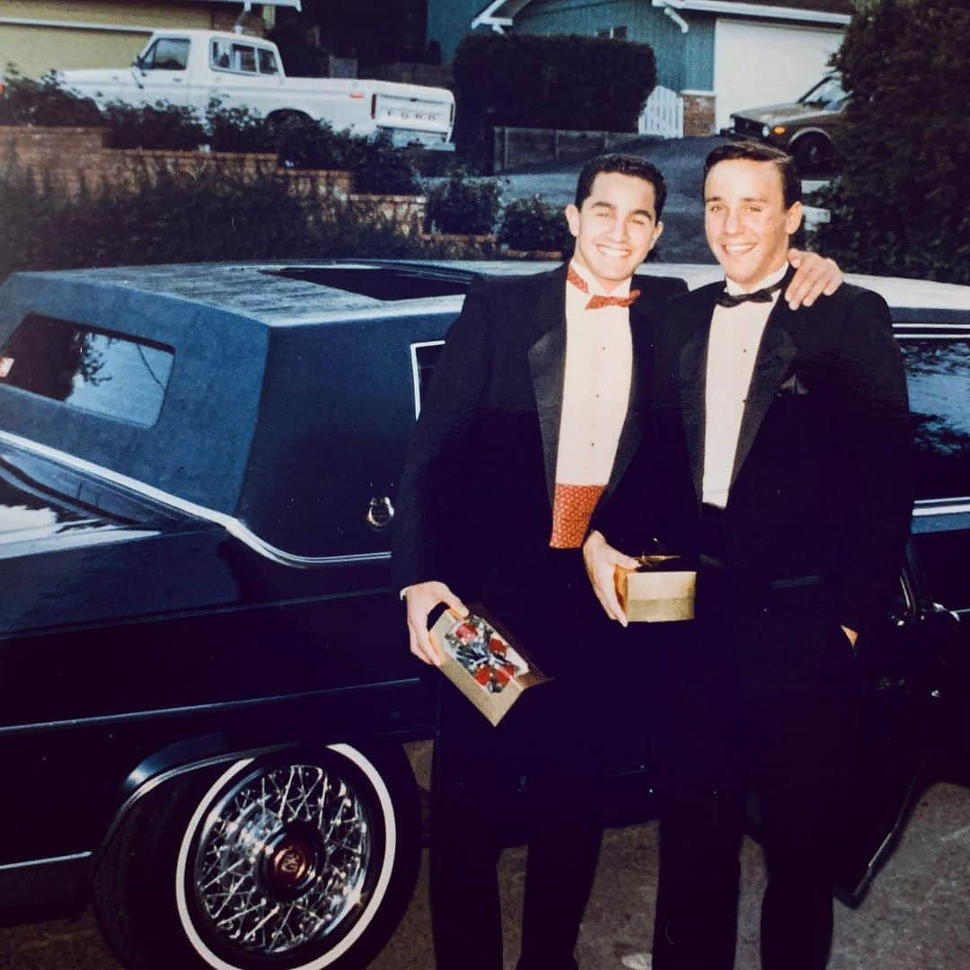 マイケル・ミュラーさんのインスタグラム写真 - (マイケル・ミュラーInstagram)「Ah yeah, 1985 we knew how to arrive for a prom!  And yup still have that scar on my face......」9月4日 11時40分 - michaelmuller7