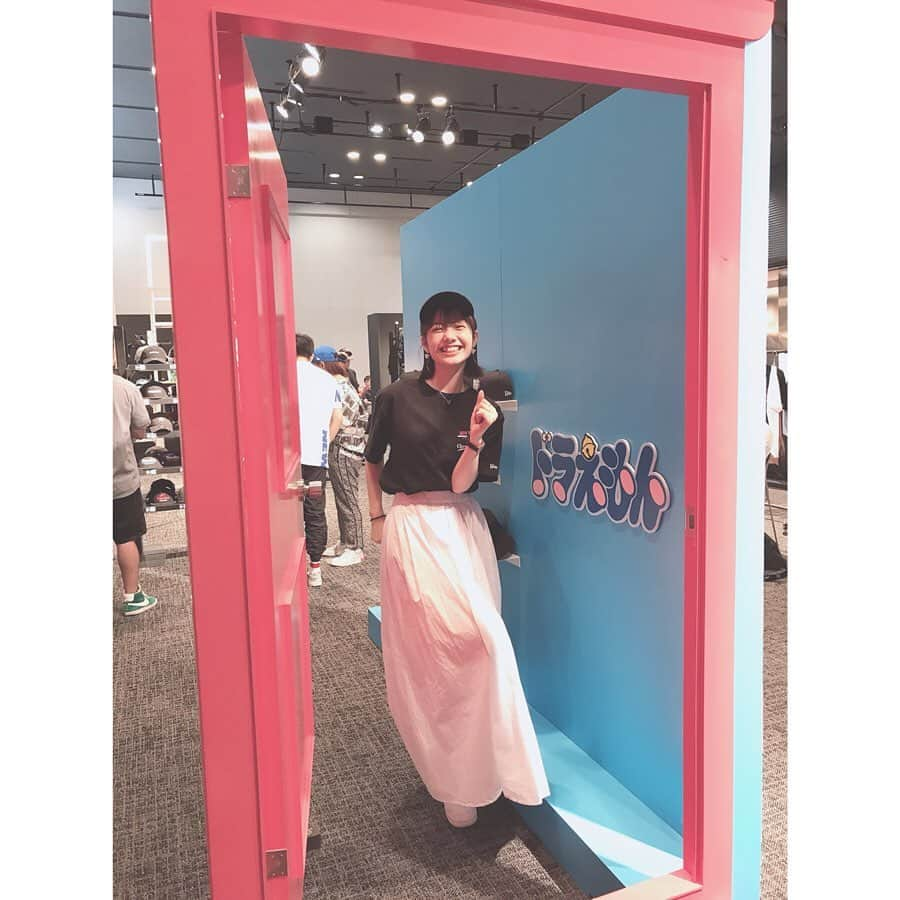 MOMOKAさんのインスタグラム写真 - (MOMOKAInstagram)「・ 僕ドラえも〜〜ん！💙🔔 今日は @newerajapan さんの展示会へ！🏋️‍♂️ 新作もかわいいすぎたし、たくさんかわいい場所あったから写真いっぱい撮ってしまった🤭 また後で載せるねっ #newera#cap#doraemon#kawaii#🍑」9月4日 15時23分 - momoka_jewel