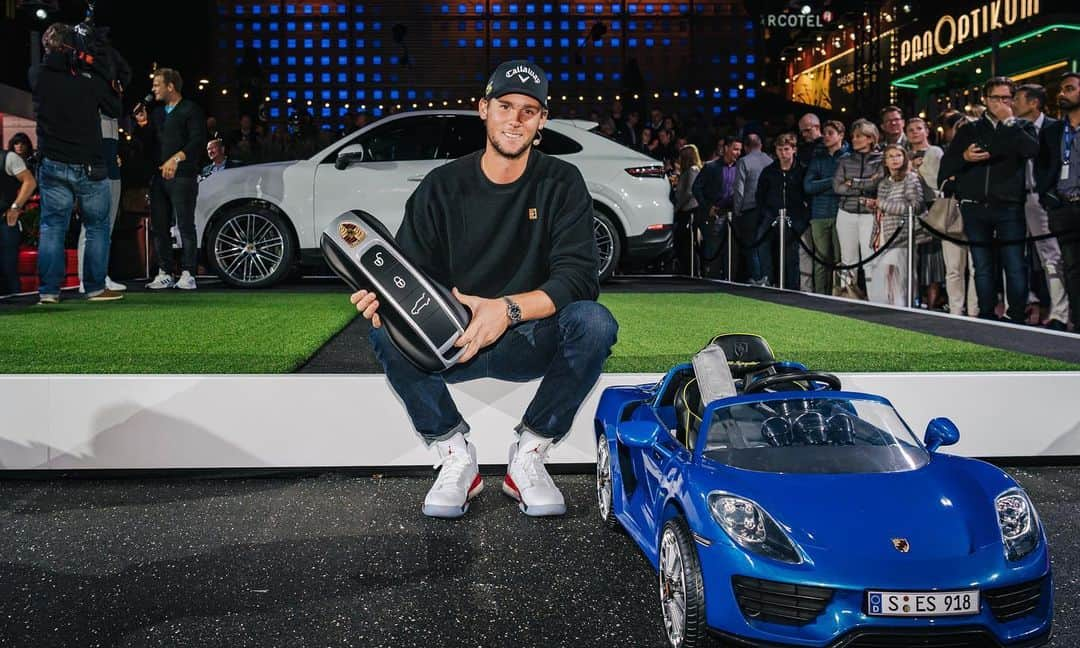 トーマス・ピーターズさんのインスタグラム写真 - (トーマス・ピーターズInstagram)「It’s all about preparation guys .... 😉 Thanks again @porscheeuropeanopen for the amazing car this week! #peo2019 #gosmallandelectric」9月4日 16時15分 - thomaspietersgolf