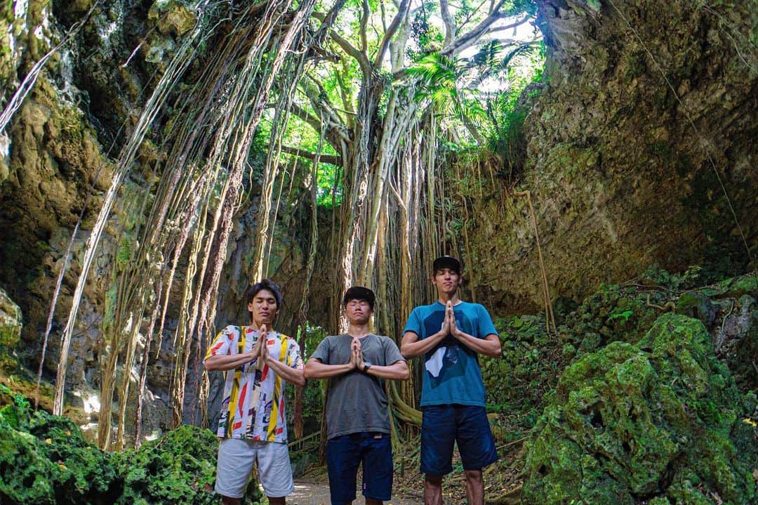 楢﨑明智さんのインスタグラム写真 - (楢﨑明智Instagram)「Rest days in Okinawa with best friends 🌴🏖🐳」8月31日 20時56分 - meichi_narasaki