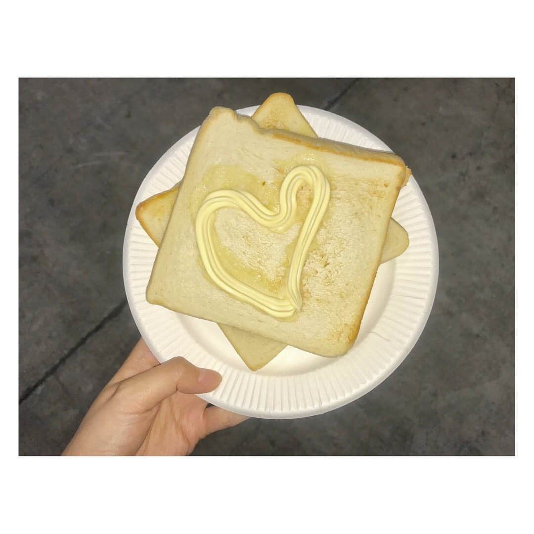 田中皓子さんのインスタグラム写真 - (田中皓子Instagram)「. 食パン2枚食べたんだとさ。 #朝ごはん #パン食べた」8月31日 12時29分 - kouko_0616
