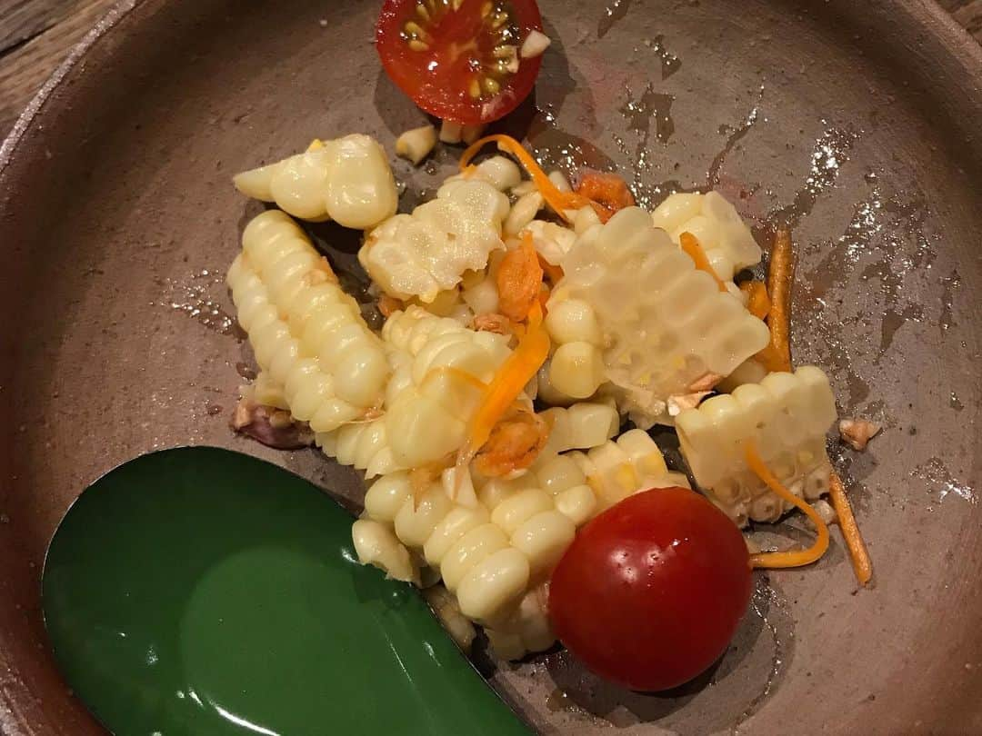 渡辺真起子さんのインスタグラム写真 - (渡辺真起子Instagram)「ミモト。 美味しくて、 楽しくて。 あ！カレー撮るの忘れた。」8月31日 14時06分 - watanabe_makiko