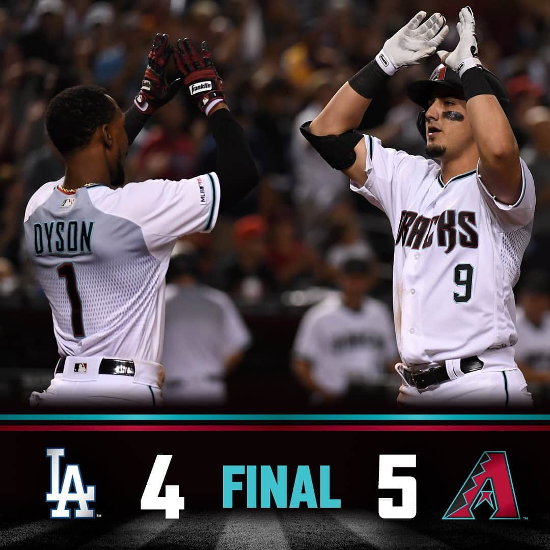 アリゾナ・ダイヤモンドバックスさんのインスタグラム写真 - (アリゾナ・ダイヤモンドバックスInstagram)「That was a wild #DbacksWWWWWin! #RattleOn」8月31日 14時27分 - dbacks