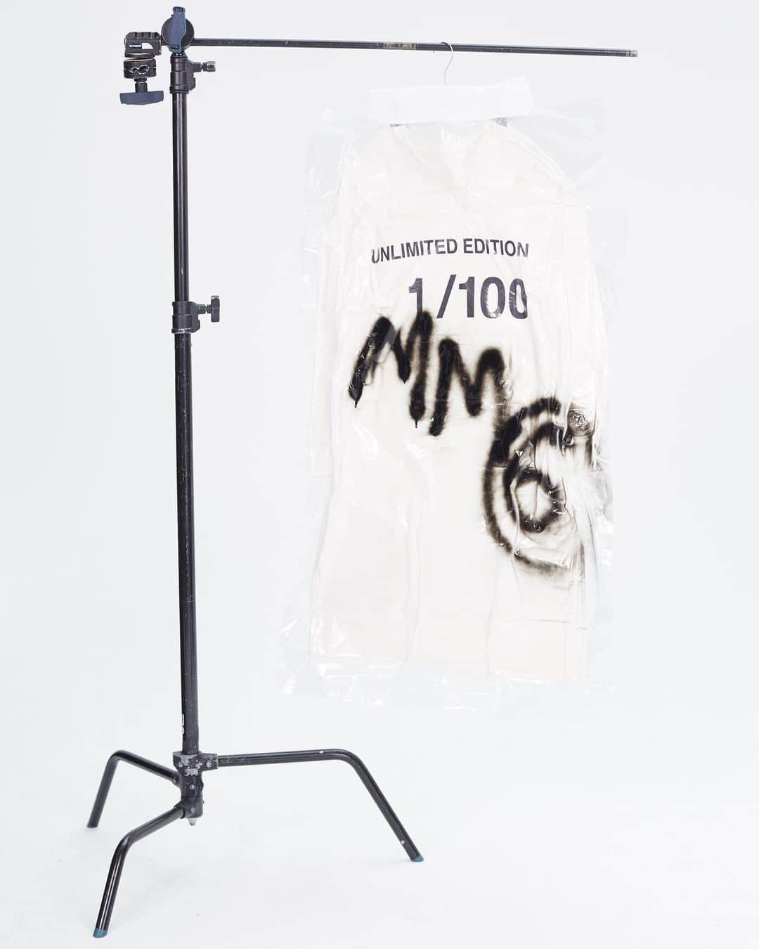MM6 Maison Margielaさんのインスタグラム写真 - (MM6 Maison MargielaInstagram)「#MM6 AW19 Unlimited Edition sweatshirt」8月31日 15時19分 - mm6maisonmargiela