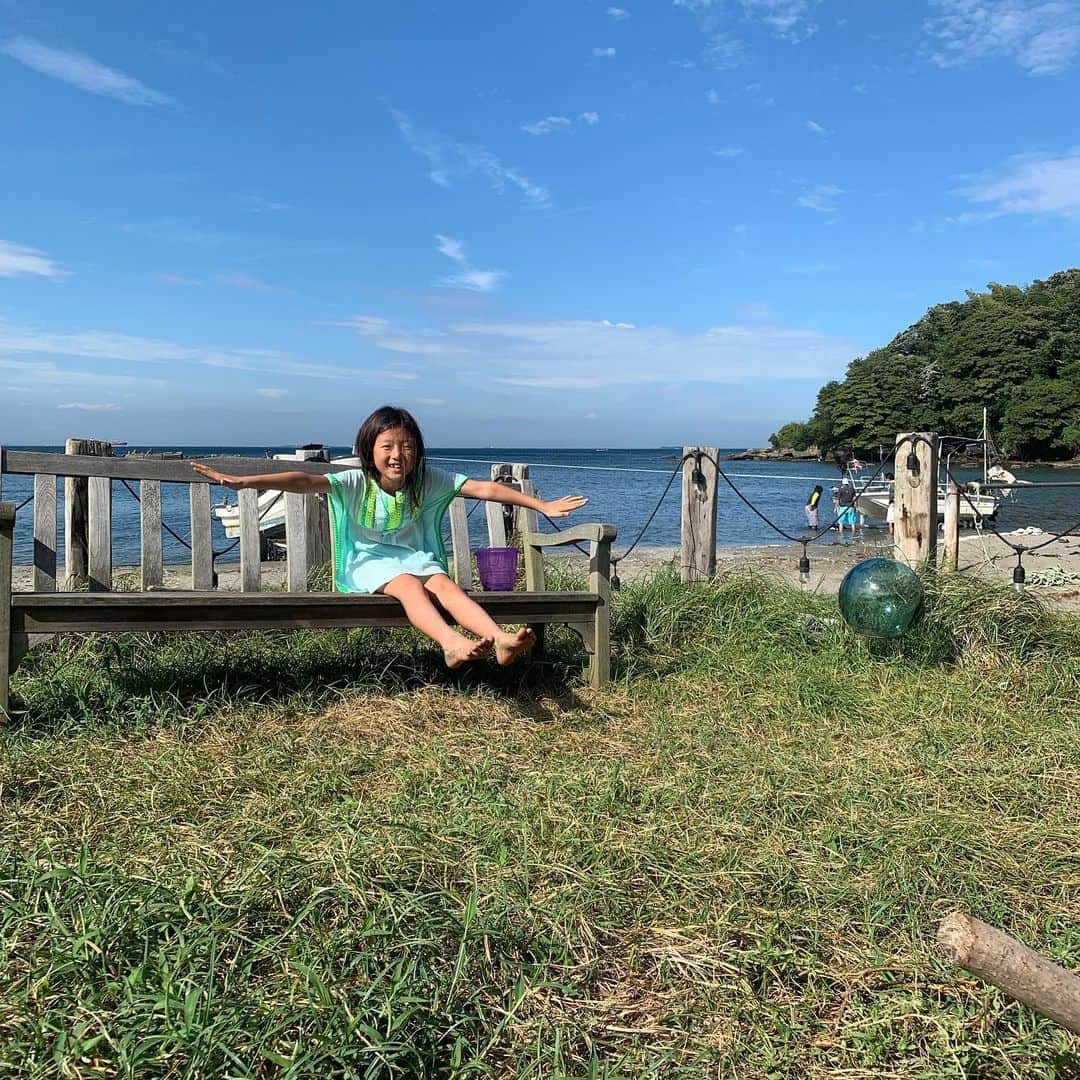 吉村美紀さんのインスタグラム写真 - (吉村美紀Instagram)「夏休み最終日、久しぶりのカネヨ食堂へ^_^ #夏休み終わり〜 #海」8月31日 15時47分 - lespros_miki