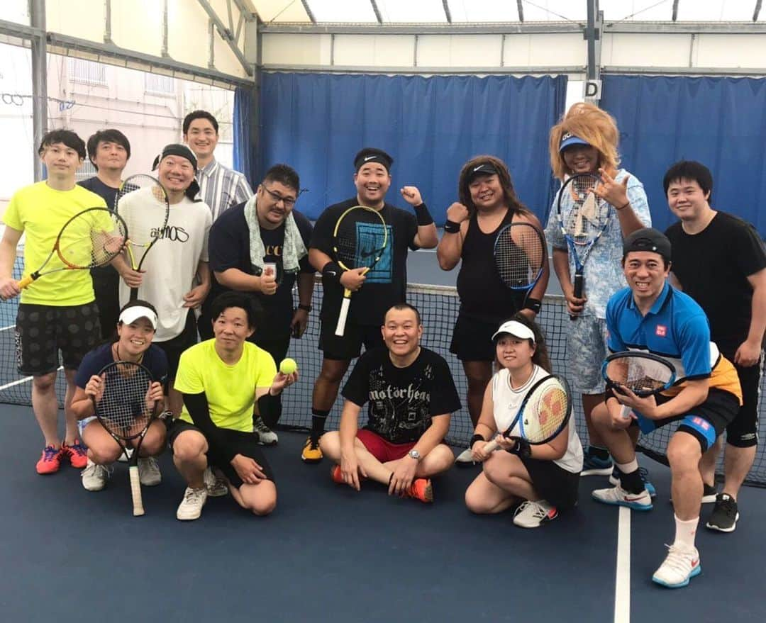 秋山みなみさんのインスタグラム写真 - (秋山みなみInstagram)「先日のセジス部  #テニス #セジス部 #🎾 #prince #千原せいじ さん」8月31日 21時16分 - mi_nami43