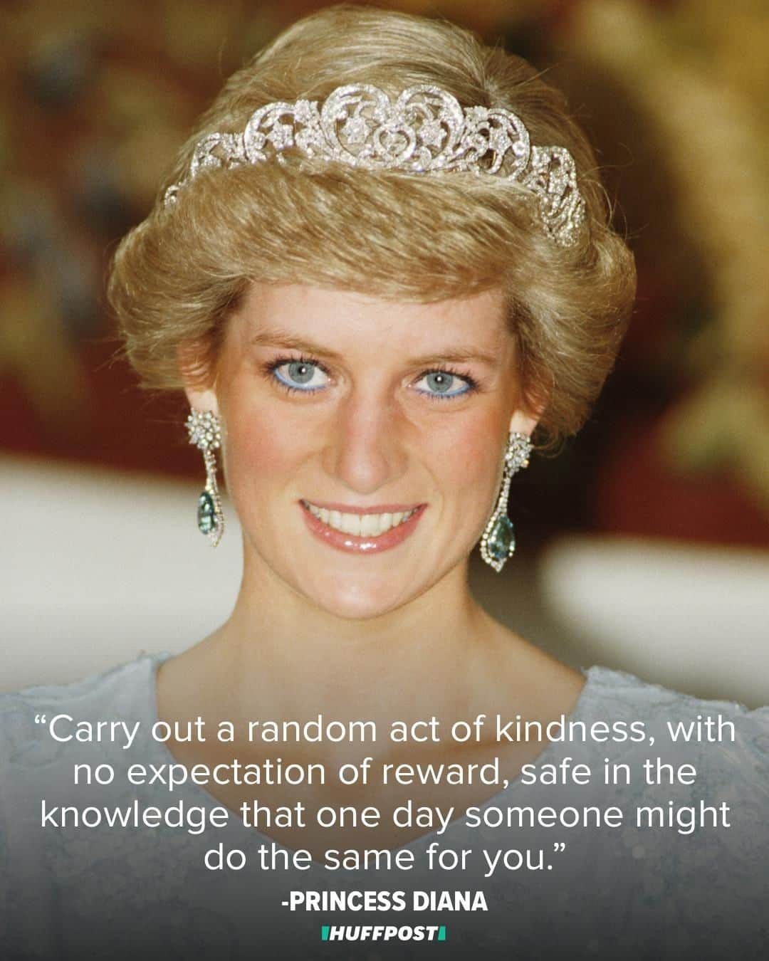 Huffington Postさんのインスタグラム写真 - (Huffington PostInstagram)「On this day in 1997, Princess Diana died. 💔 Today we remember her undeniable grace and kindness. // 📸: Getty Images」8月31日 21時17分 - huffpost