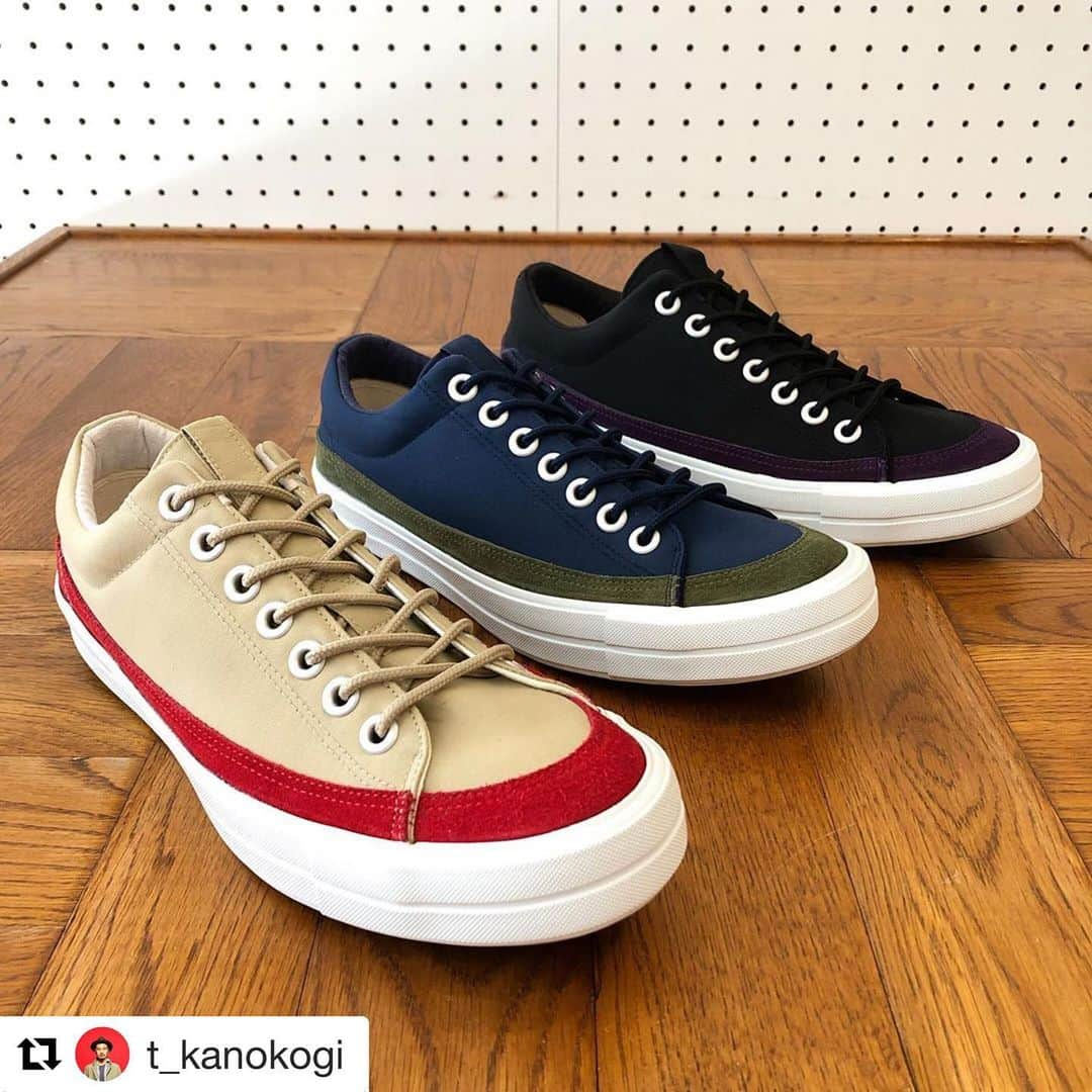 アールエフダブリューさんのインスタグラム写真 - (アールエフダブリューInstagram)「#Repost @t_kanokogi with @get_repost ・・・ こんにちは、土曜日店長です。天気は晴れ☀️本日も張り切ってまいりましょう🙌今日で８月も終わりですね。皆さん夏を満喫されましたか？私は今年夏休みが取れなかったので、秋にガッツリ休みたいなと思います👍...無理かな😩さて写真の商品は、BAGEL LO 60/40となります。60/40クロス（ロクヨンクロス）をアッパーに取り入れ、マッドガードとして配色のスエードをぐるっと巻いてます。60/40クロスとはシエラデザインのマウンテンパーカーに取り入れられている素材で、コットン60%ナイロン40%の混合率で紡績されていて、濡れると綿が水を吸って膨張して目が詰まり、ナイロンの撥水性によって水を弾くようになります。50年も前に開発された素材が今も衣類には取り入れられており、このようなクラシカルな素材を靴に落とし込んだら面白いなと思って製作しました。完全防水ではありませんが、通気性もあるので快適な履き心地となります。是非一度お時間がありましたら、店頭でお試しください。皆さん良い週末を👋 RPM - RHYTHM PRIMARY MARKET / 2F Araki Building 1-6-9 Tomigaya Shibuya-ku Tokyo / 東京都渋谷区富ヶ谷1-6-9荒木ビル2F  @rfwtokyo #rfw #rhythmfootwear #rfwtokyo #rpm #rhythmprimarymarket #shoes #sneakers #kicks #boots #sandals #靴 #スニーカー #ブーツ #サンダル #代々木公園 #富ヶ谷 #6040 #cotton #nylon #ロクヨン」8月31日 15時55分 - rfwtokyo