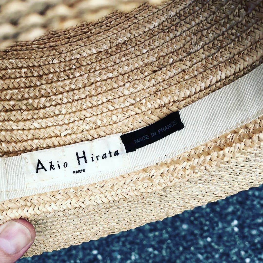 のインスタグラム：「#madeinparis の本格 #カンカン帽 #akiohirata @boutiquesaloncoco #ここんとこのお気に入り #heavyrotation #fashion #hat #おしゃれ #ガーリー ？ #雑貨」