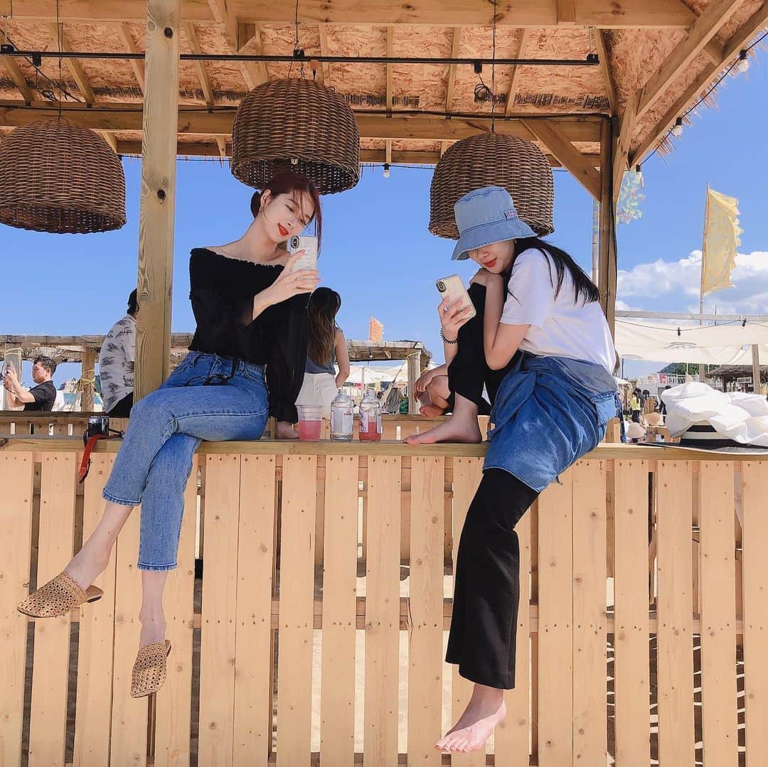 ミナ さんのインスタグラム写真 - (ミナ Instagram)「🌴🌊👭👭」8月31日 16時16分 - blossomh_