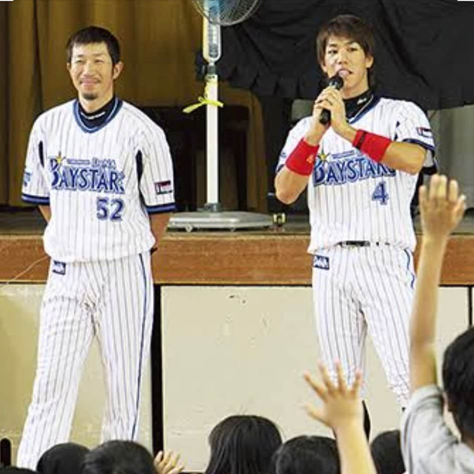 多村仁志さんのインスタグラム写真 - (多村仁志Instagram)「#⚾️ 翔、9年間の現役生活お疲れ様👏🏻👏🏻👏🏻 ・ 正直、まだまだ現役でのプレーを観たかった気もするが… ・ ネクストステージでの活躍を期待しています👍🏻 ・ #これからもよろしく #後輩 @shoshoshonosho.4 #荒波翔 #4 #6 #横浜高校 #横浜DeNAベイスターズ #Sultanes」8月31日 16時43分 - hit_tamu