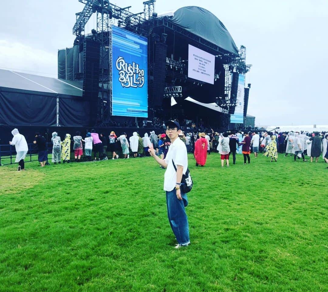 芦沢統人のインスタグラム：「RUSH BALL！ やってきました。」