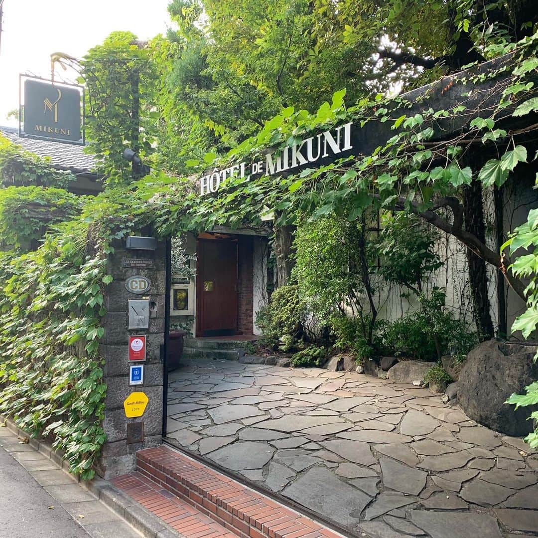 篠原菜月のグルメインスタ