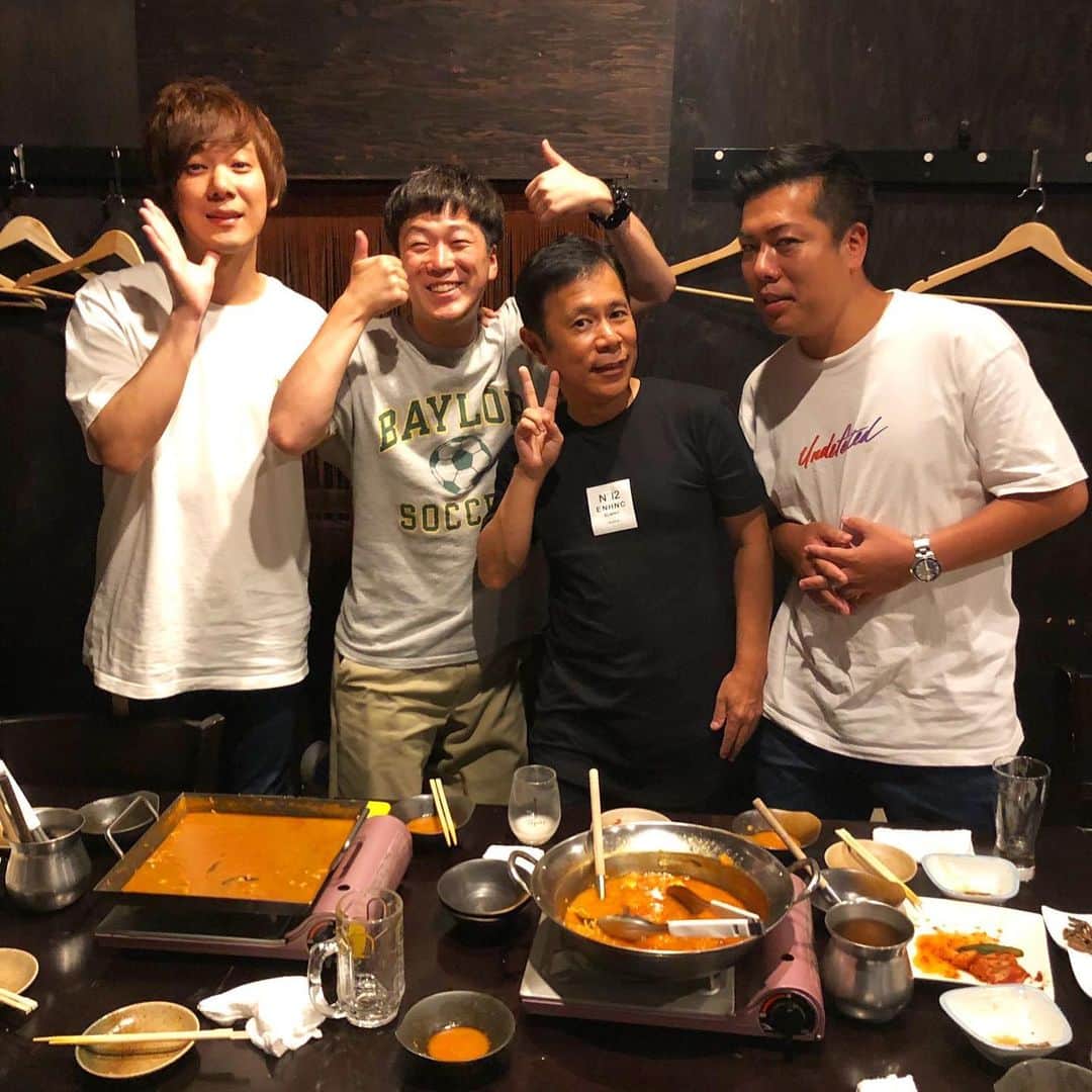 羽尻紘規のインスタグラム：「過ぎるTVの収録終わり、岡村さんにご飯連れて行っていただきました！🎉🎉 ハッピーアワーでした！🦅🦅 飲み会終わるまでに、別府さんが新ギャグ10個くらい作ってました！」