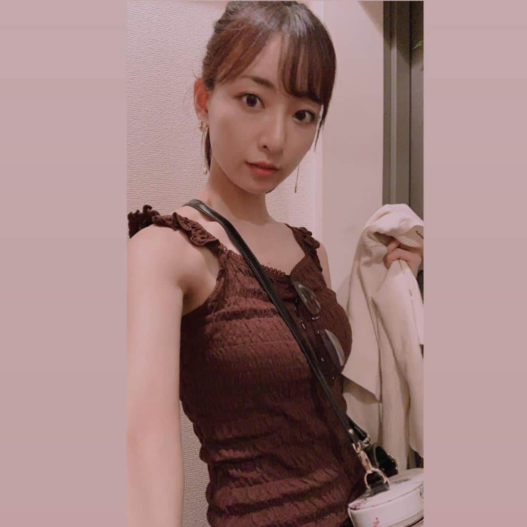 長谷川萌美さんのインスタグラム写真 - (長谷川萌美Instagram)「. . 収録でした☀️ . 今日はカジュアル🥤 .  #萌服 #キャミ #夏 #summer #キャミソール #デニム #服 #収録 #fashion #camisole #denim」8月31日 18時16分 - moemi_hasegawa