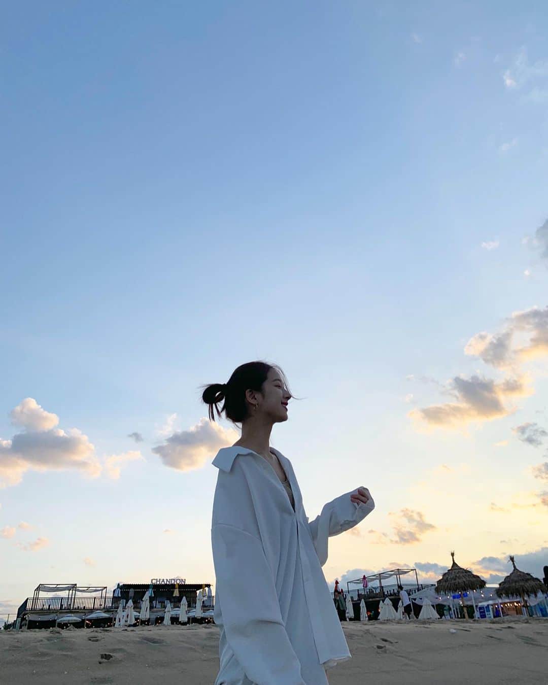 ミナ さんのインスタグラム写真 - (ミナ Instagram)「둥둥 슝슝☁️」8月31日 18時49分 - blossomh_