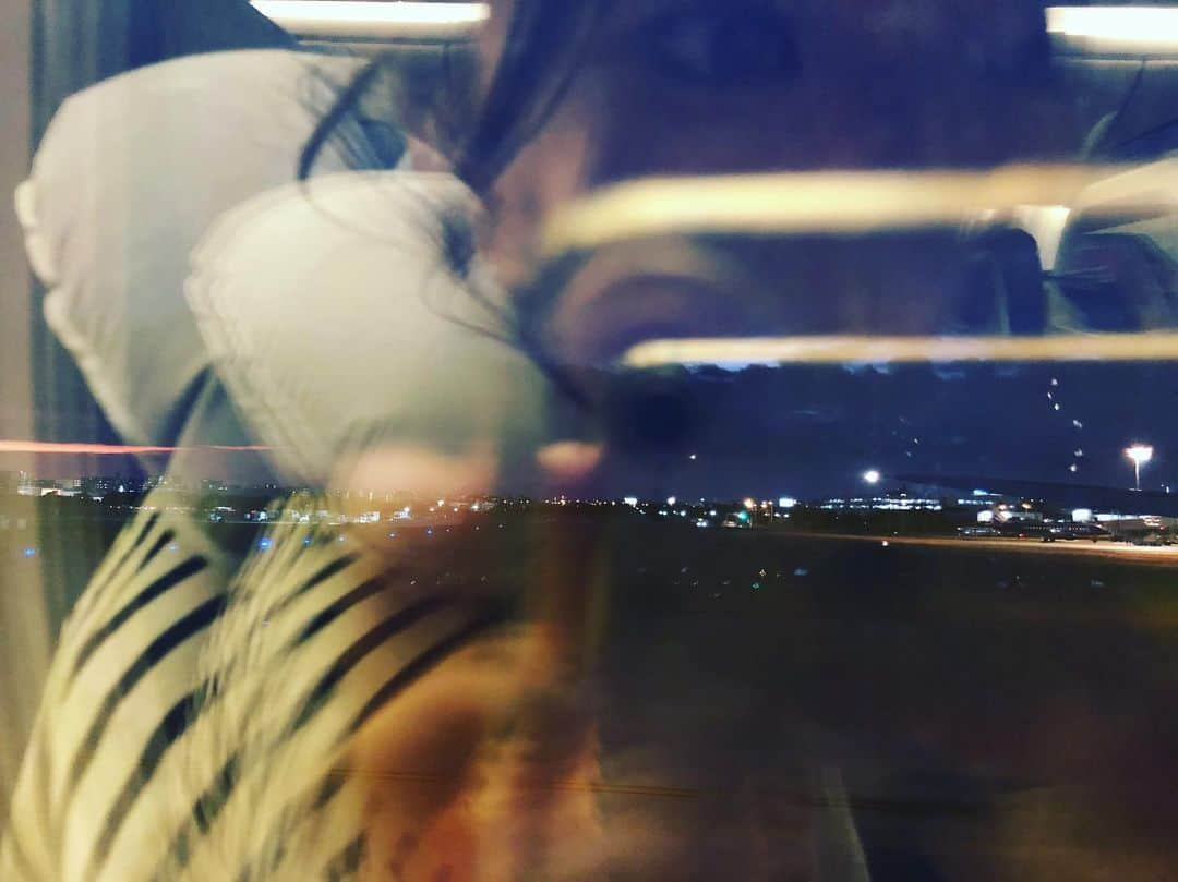 井上侑さんのインスタグラム写真 - (井上侑Instagram)「ありがとう、福岡。  ありがとう、夏。  #airport #fukuoka #帰京」8月31日 19時13分 - yuinouehappy