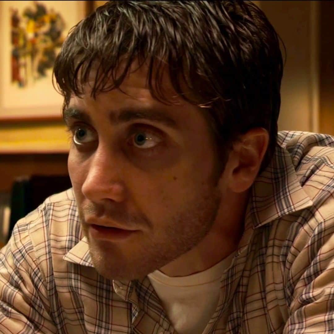 Amazon Videoさんのインスタグラム写真 - (Amazon VideoInstagram)「Jake Gyllenhaal's dedication to plaid in Zodiac is giving us major Fall vibes.」9月1日 5時00分 - primevideo