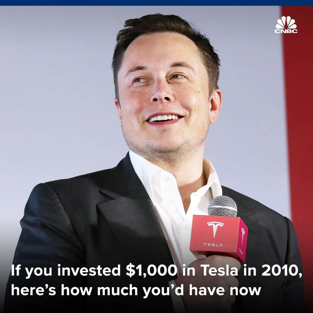 CNBCさんのインスタグラム写真 - (CNBCInstagram)「Tesla is a volatile stock, to say the least.⁠ ⁠ But if you invested $1,000 in the company when it first went public in 2010, then you’ve made a pretty penny. 💰⁠ ⁠ Tesla’s market value is up more than 1,000% since the electric car maker’s IPO — so your $1,000 investment looks something more like $11,500 today.⁠ ⁠ While a return of more than 11 times the initial investment is impressive, just a year ago, that same investment would have been worth more than $22,300.⁠ ⁠ Do you think the stock can get back to where it once was?⁠ ⁠ For more details, visit the link in bio. (With @CNBCMakeIt)」9月1日 5時55分 - cnbc