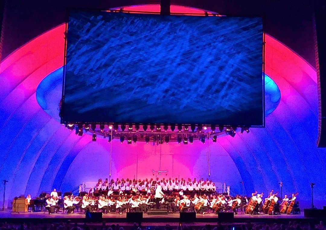 ショーン・ヘイズさんのインスタグラム写真 - (ショーン・ヘイズInstagram)「John Williams, once again, didn’t disappoint last night at The Hollywood Bowl. ❤️ #JohnWilliams #TheHollywoodBowl」9月1日 6時16分 - seanhayes