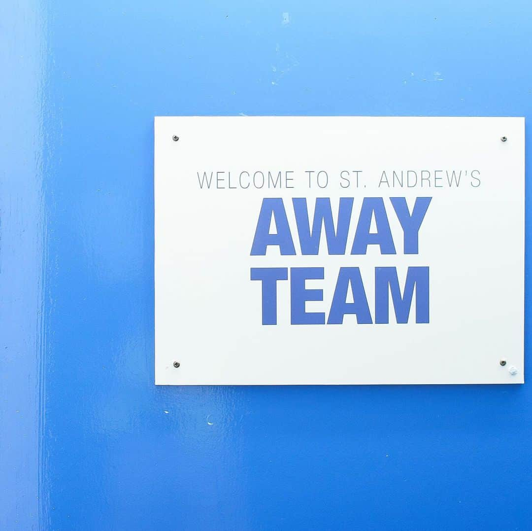 ストーク・シティFCさんのインスタグラム写真 - (ストーク・シティFCInstagram)「In the building at St Andrew’s. #SCFC 🔴⚪️」8月31日 21時43分 - stokecity