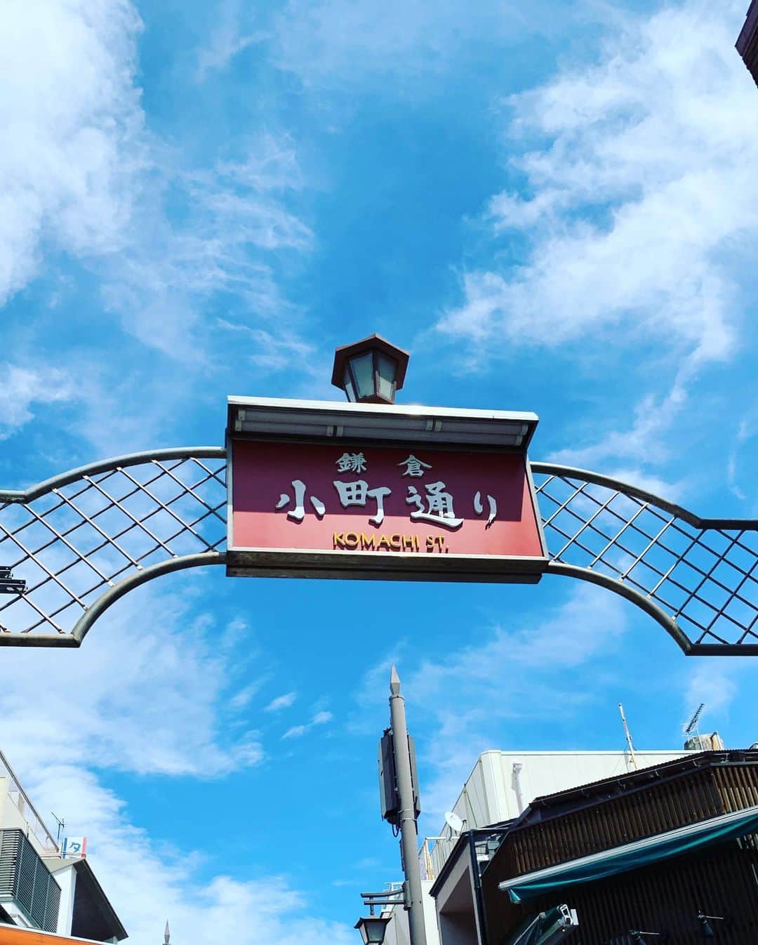 川田御早希さんのインスタグラム写真 - (川田御早希Instagram)「鎌倉の空 高い建物がないせいか、空と雲が大きく広がっている感じがしました  #鎌倉  #雲 #空を見上げて  #引き寄せ #上機嫌 #いい気分 #今幸せでいよう #今を楽しむ」8月31日 21時46分 - misaki_kawada