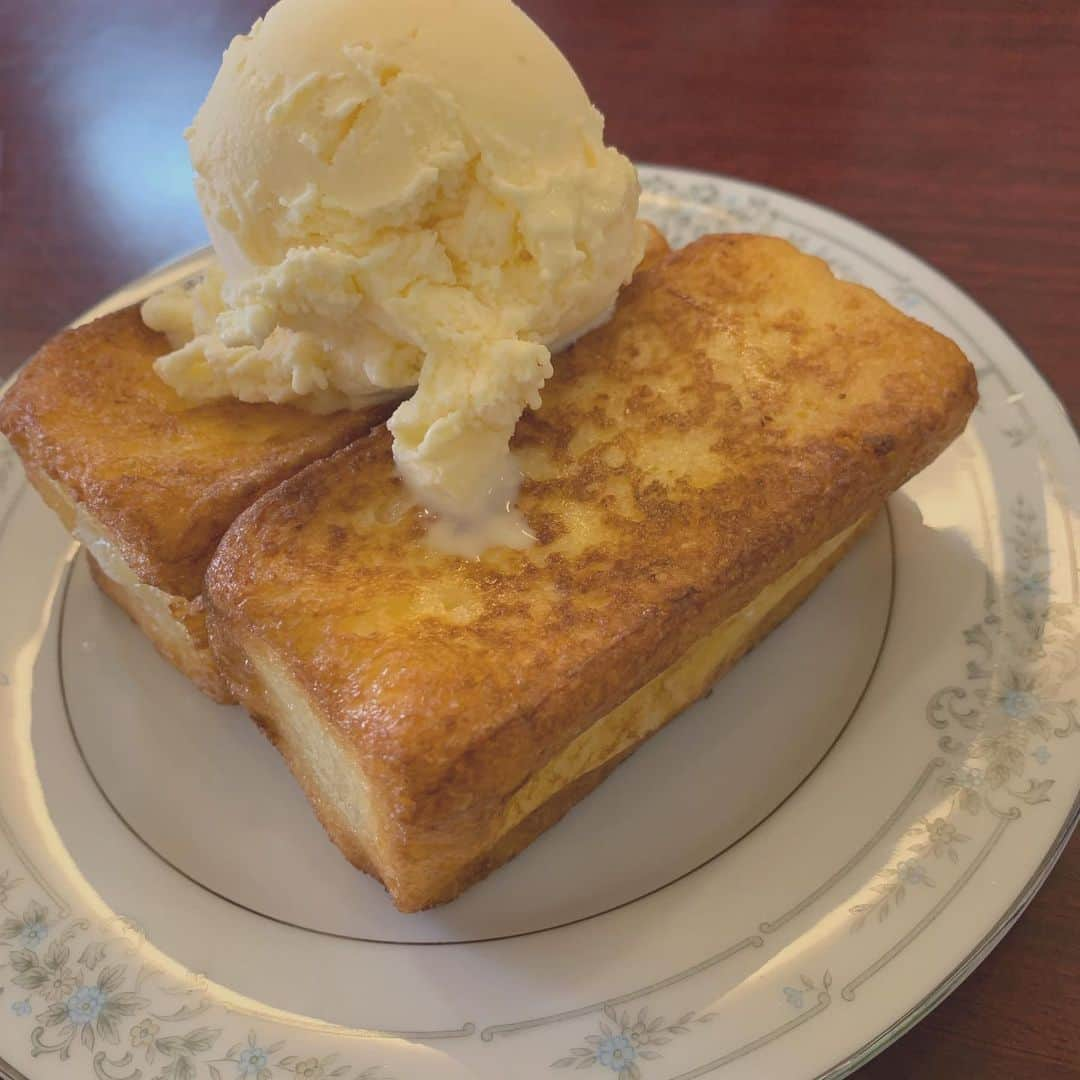 アサヒ（小林あさひ）のインスタグラム：「😋❤️🍴」